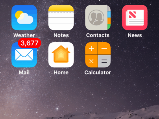 Apple iPhone 6 Home Screen