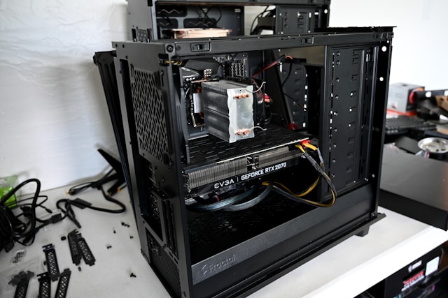 Why Businesses Choose Paid Dedicated Hosting Instead